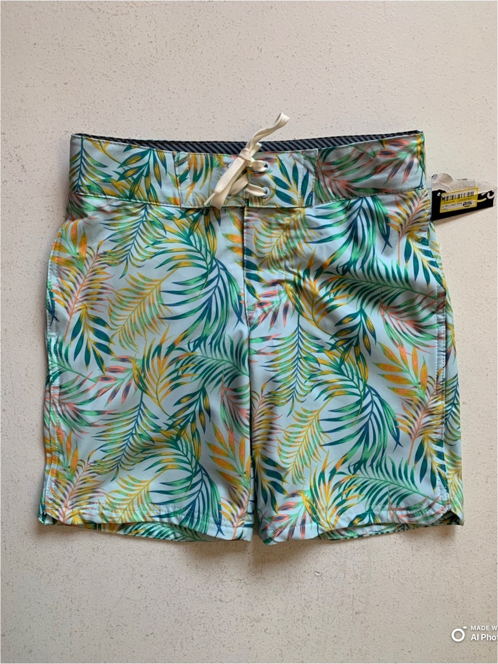 Art Class Boys Tropical Swim Trunks Swimsuit Size 10 NWT Beach Vacation Summer